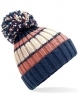 Wielokolorowa czapka zimowa z dużym pomponem oraz wywijanym brzegiem
