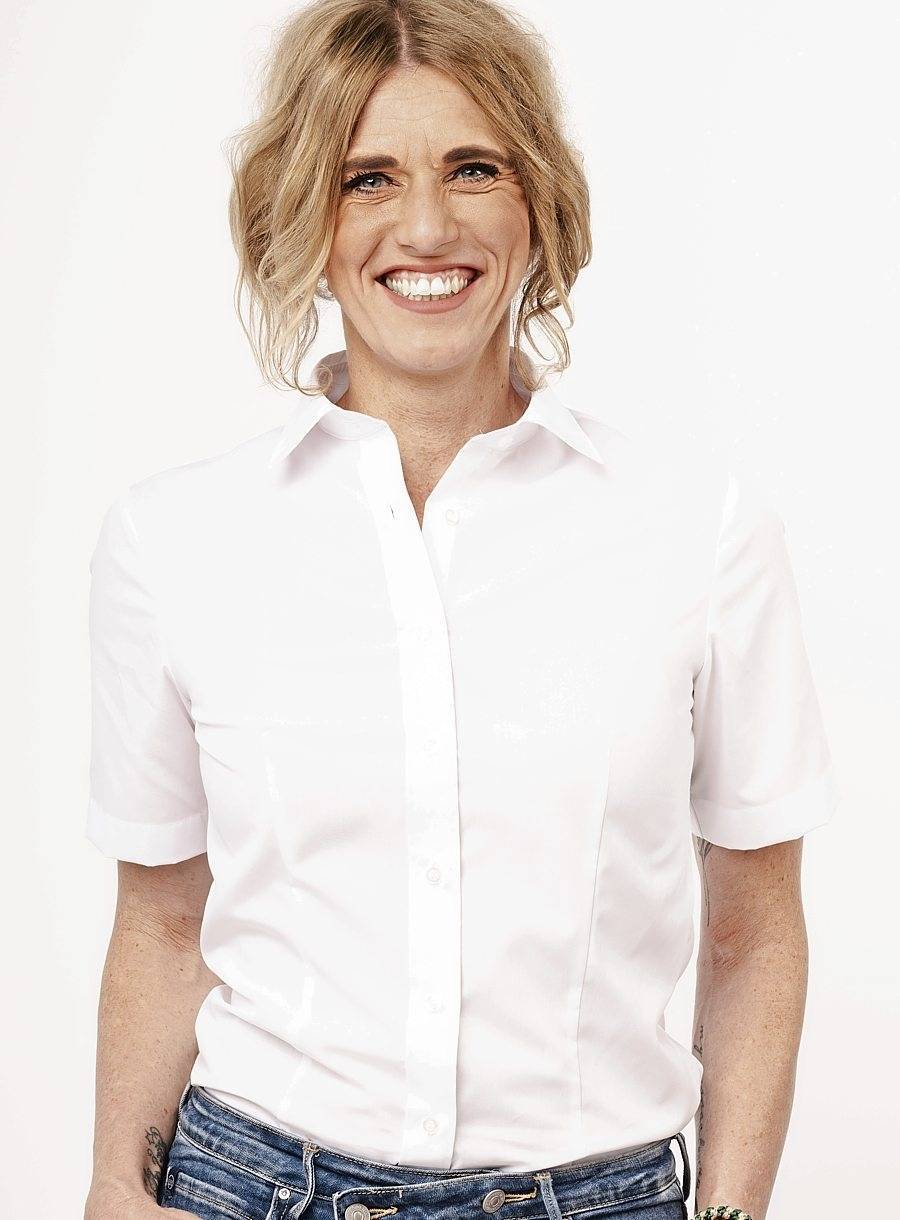 Women´s Blouse Comfort Fit Short Sleeve