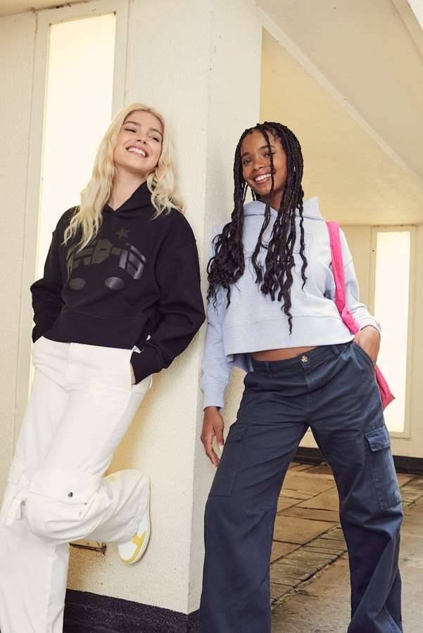 Women's Relaxed Hoodie