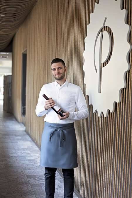 Zapaska kelnerska krótka